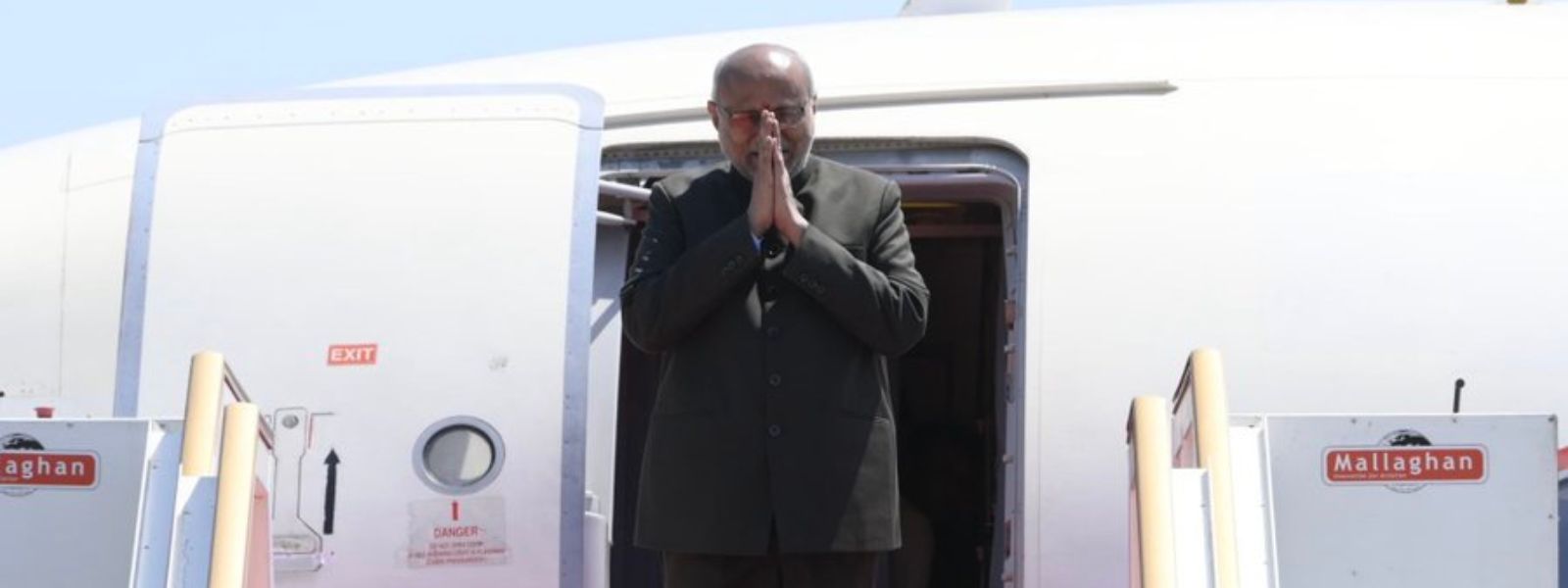 Indian VP Departs After Successful Visit To SL